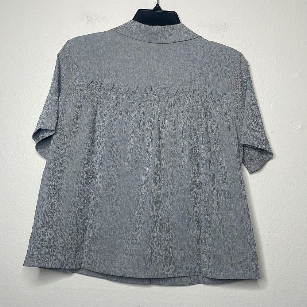 Athleta Short Sleeve Button down Shirt Size XS - Picture 2 of 11